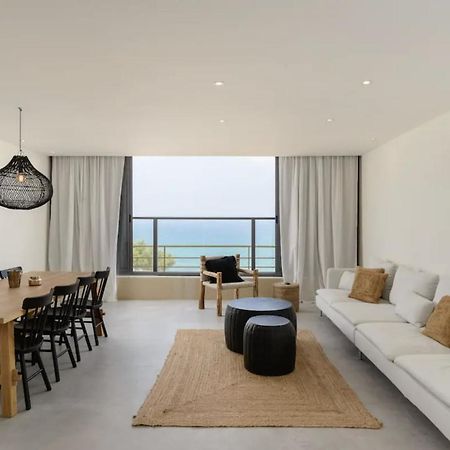Stylish & Spacious 3 Bedroom Apartment By The Sea Netanya Luaran gambar