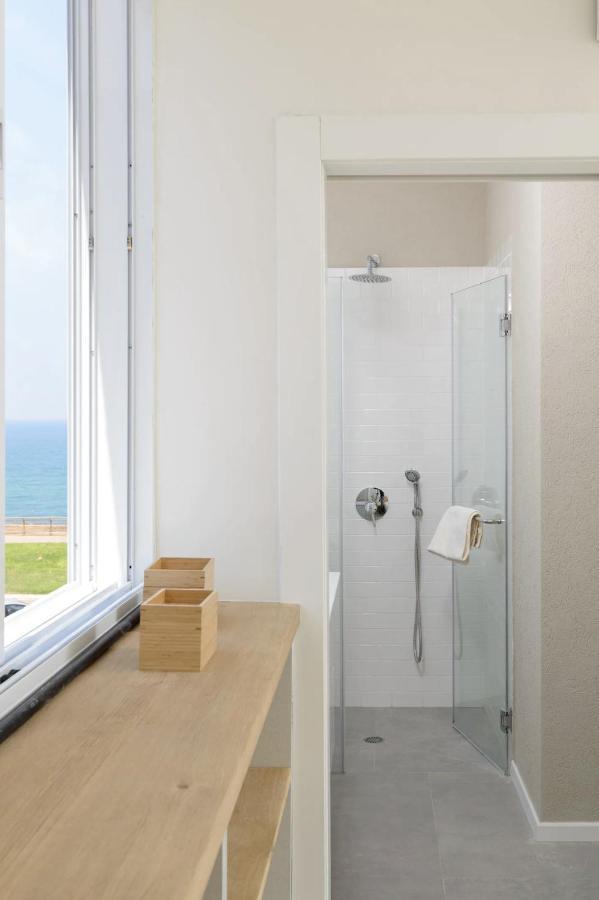 Stylish & Spacious 3 Bedroom Apartment By The Sea Netanya Luaran gambar